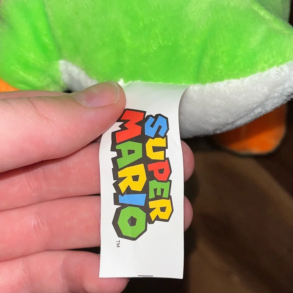 Official Super Mario Yoshi Plush Plushie Nintendo - Picture 3 of 3
